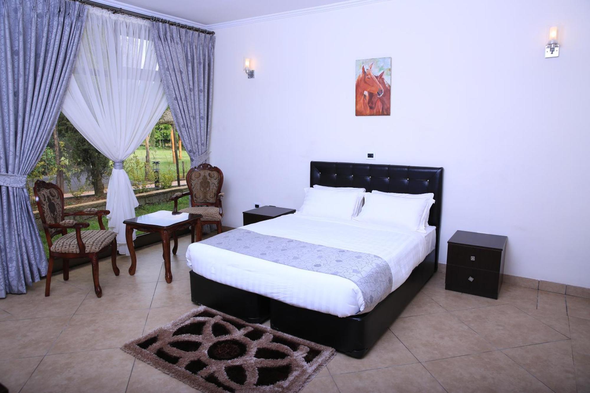 Yaya Africa Athletics Village Sululta Bagian luar foto