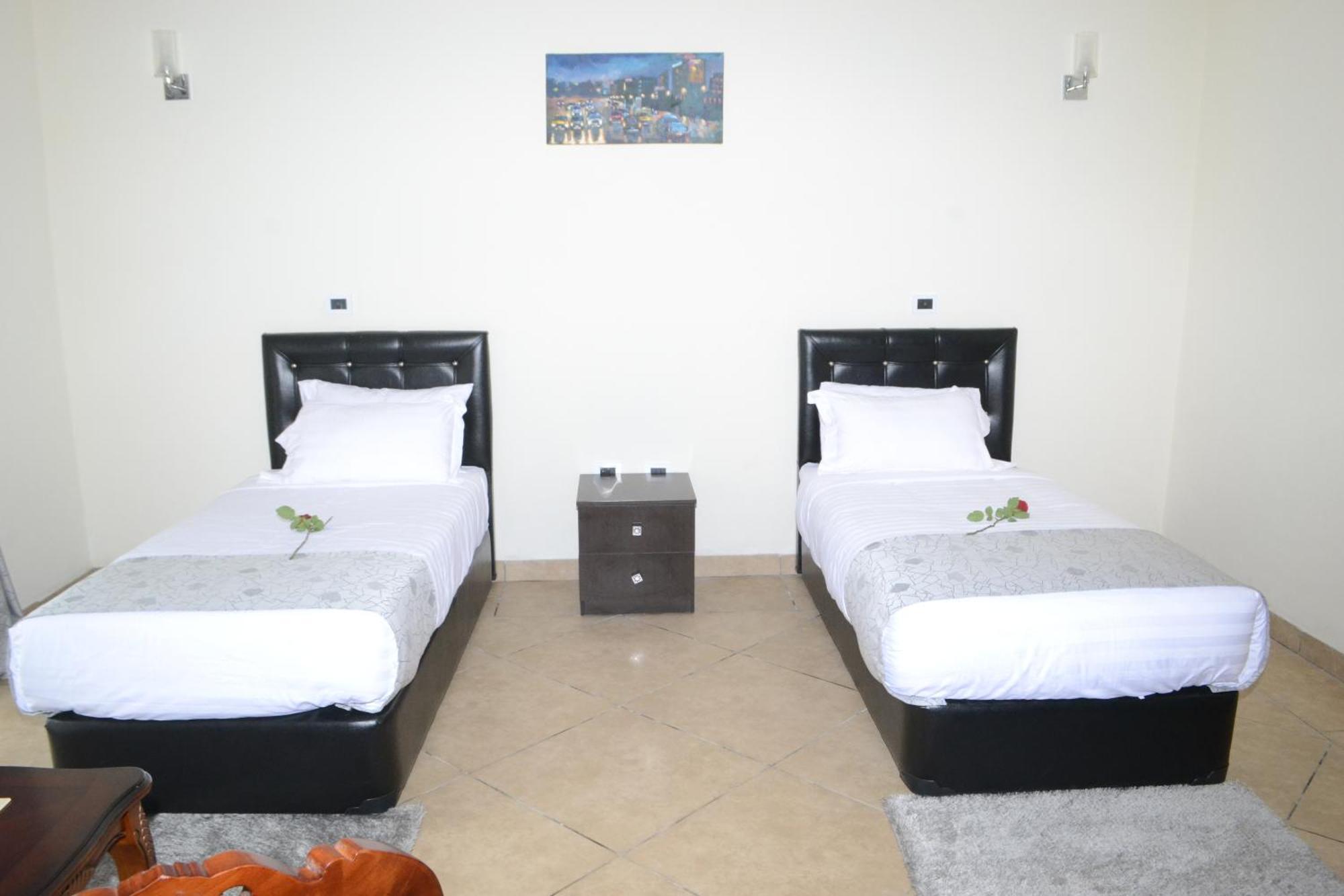 Yaya Africa Athletics Village Sululta Bagian luar foto