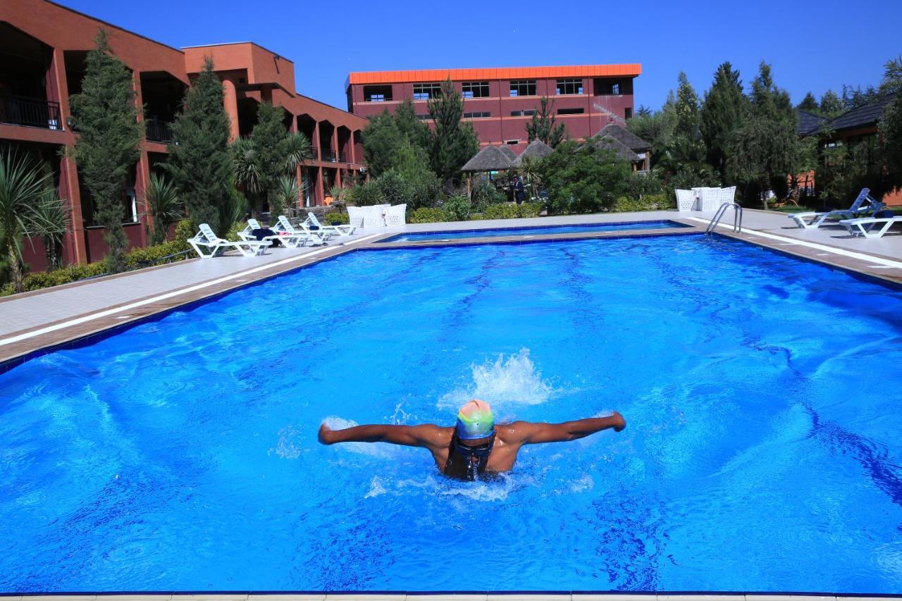 Yaya Africa Athletics Village Sululta Bagian luar foto