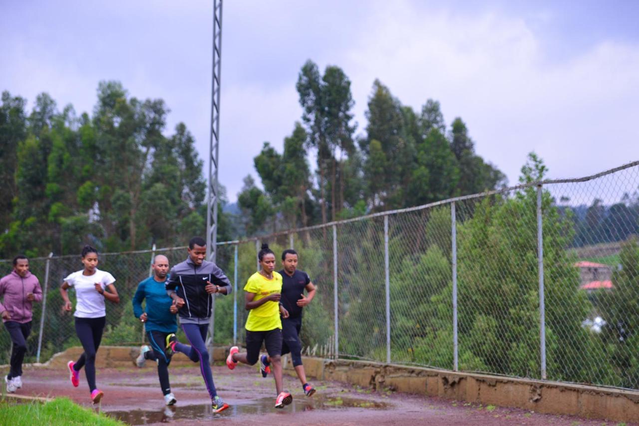 Yaya Africa Athletics Village Sululta Bagian luar foto